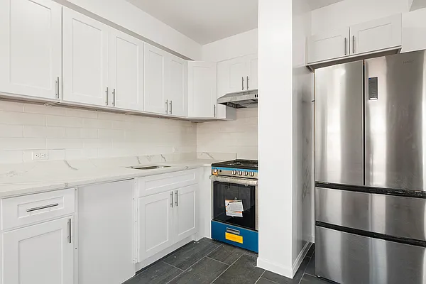 Rented by REAL New York | media 12