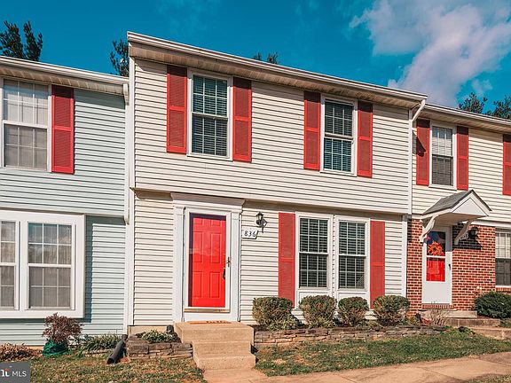 2nd image of 836 Oak Leaf Ct