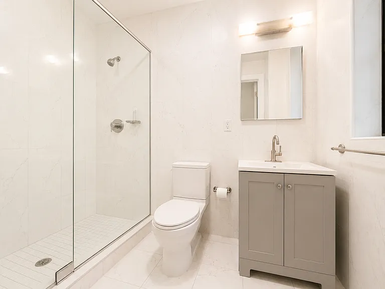 3621 Broadway #31 — Photo 10