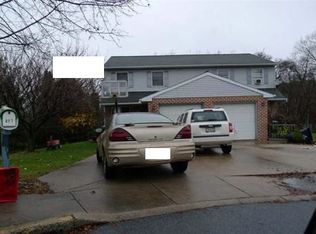 887 Orchard St, Akron, PA 17501