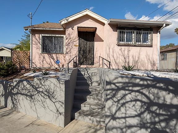 2nd image of 2529 W Avenue 33
