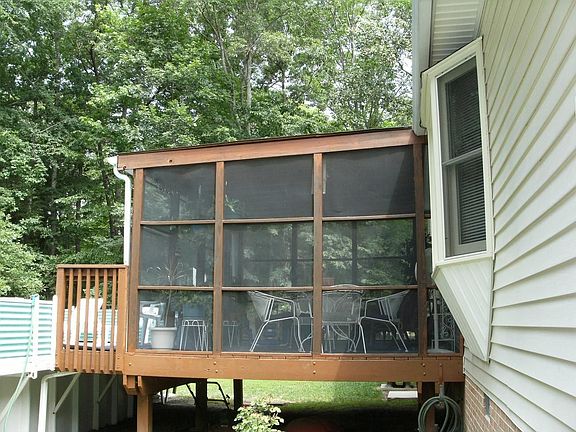 screened in porch