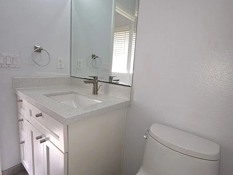 11577 Trailbrook Ln — Photo 2