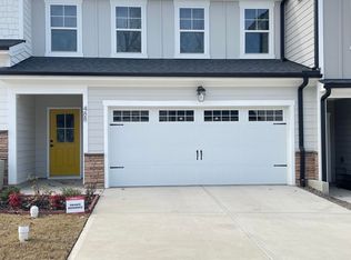 488 Autumn Rain St, Cary, NC 27519