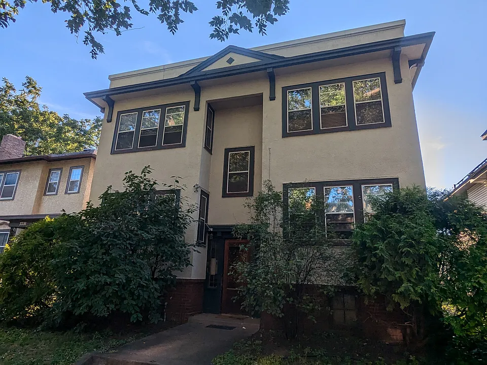 3332 Colfax Ave S #201