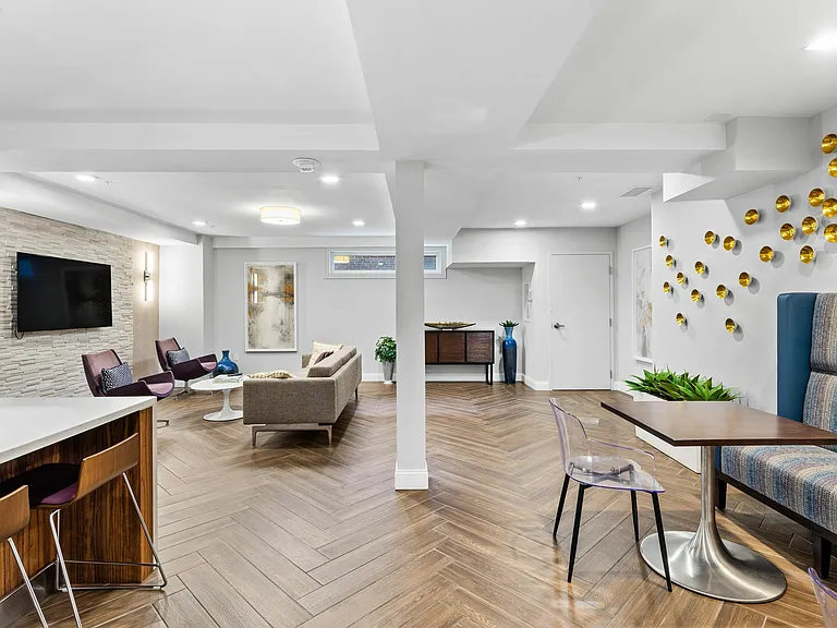 771 Harrison Ave #3 — Photo 32