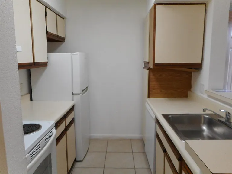 2926 S University Dr #6205 — Photo 14