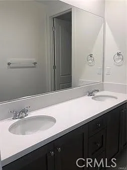19042 Martino Ct — Photo 22
