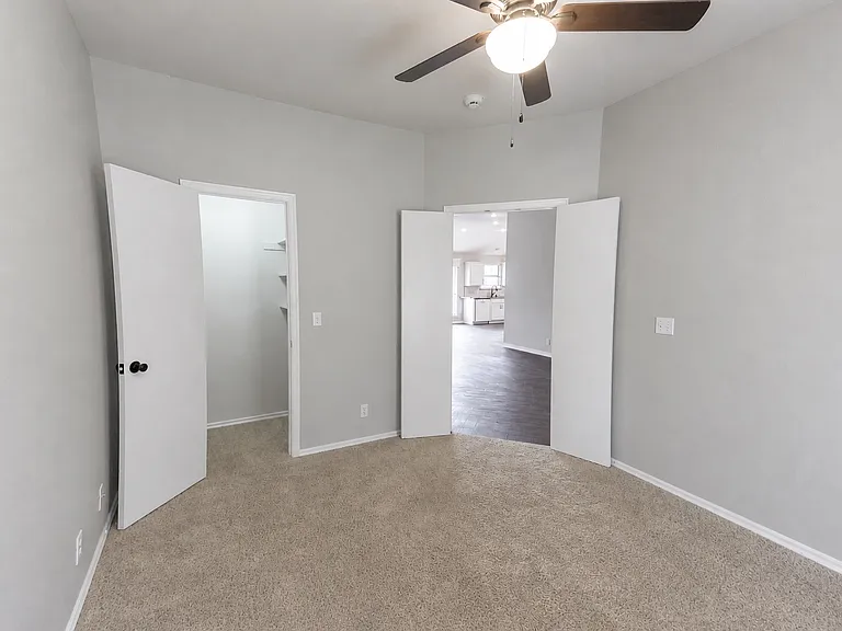 412 NW 142nd Cir — Photo 11