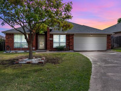 1221 N Rhea Dr, White Settlement, TX, 76108