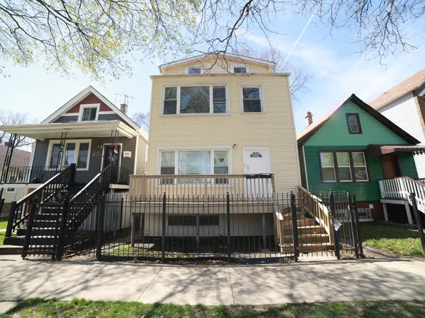 8734 S Marquette Ave, Chicago, IL 60617