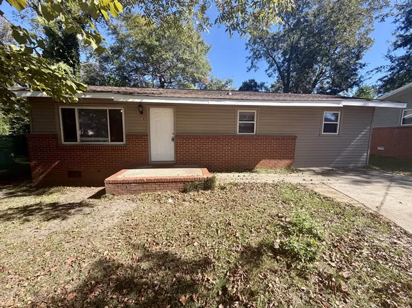 420 Holmer St, Warner Robins, GA 31093