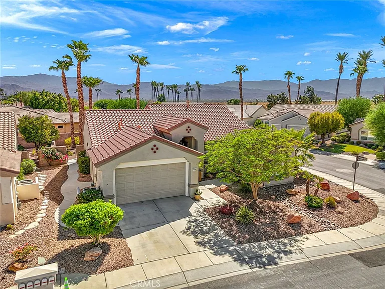 35241 Rosemont Dr — Photo 44