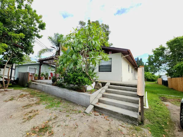 1140 Plaza Comercio NE APT 2, Saint Petersburg, FL 33702