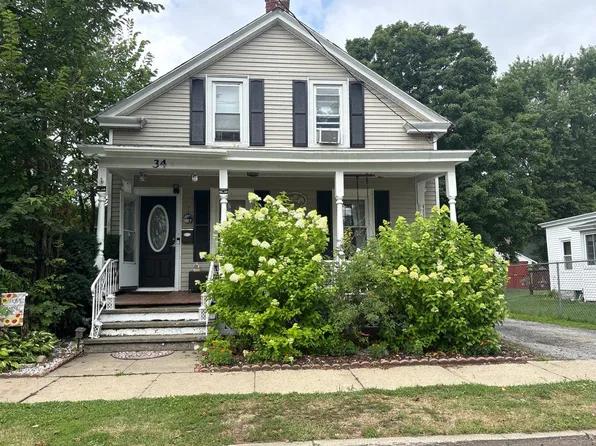34 Platt St, Glens Falls, NY 12801