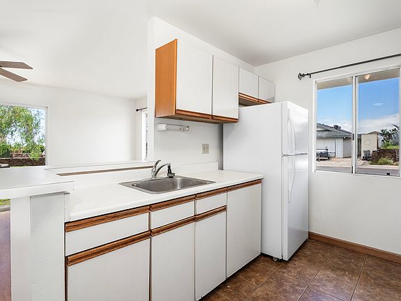 5th image of 68-3523 E Makuahine St