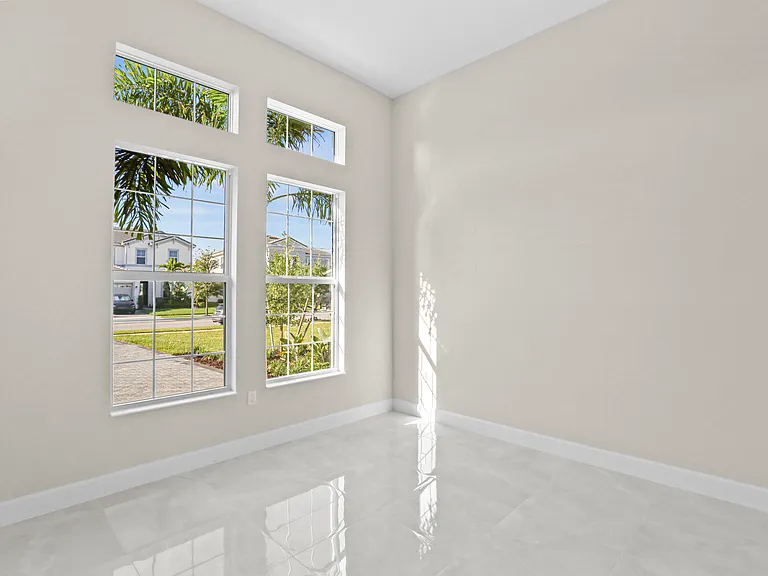 14823 Wildwood Cir — Photo 7