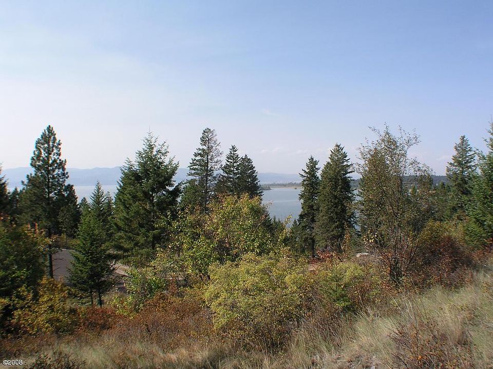 2nd image of 275 Whisper Ridge Dr