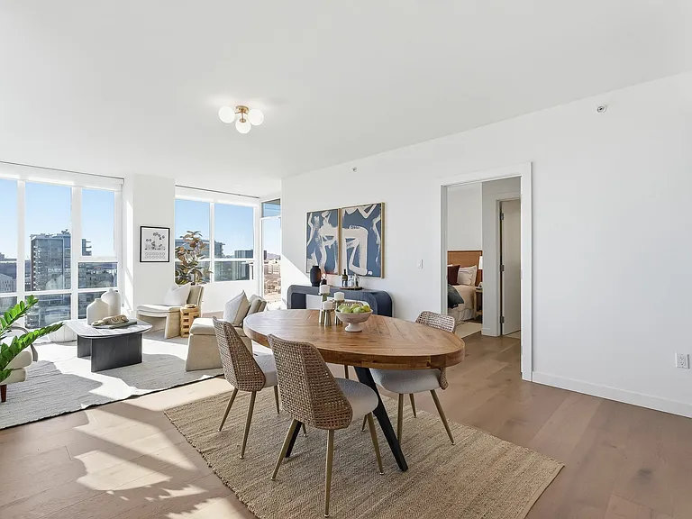 300 Berry St #1008 — Photo 6