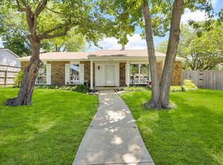 9221 Linda Vista Dr, Rowlett, TX 75088