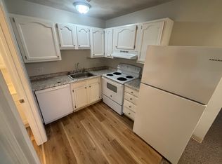 610 Providence St APT 4, West Warwick, RI 02893