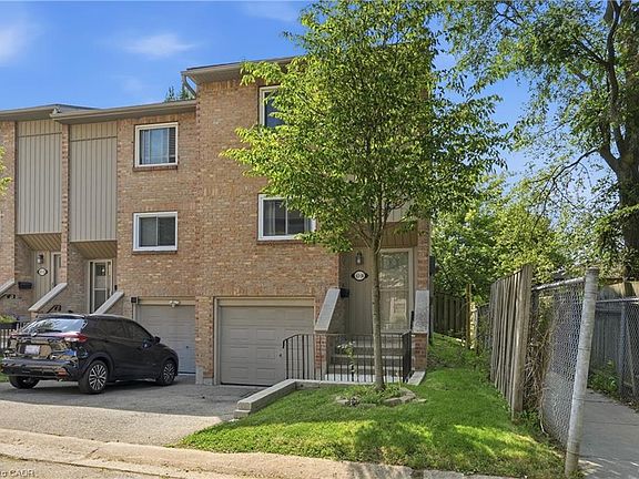 2nd image of 63 Fonthill Rd #14