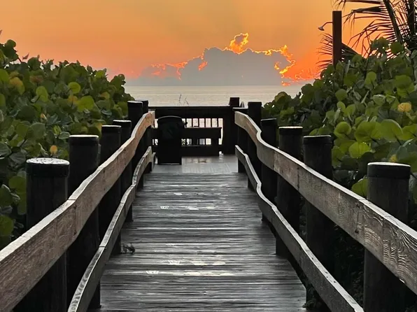 3870 N Highway A1a #602, Hutchinson Island, FL 34949