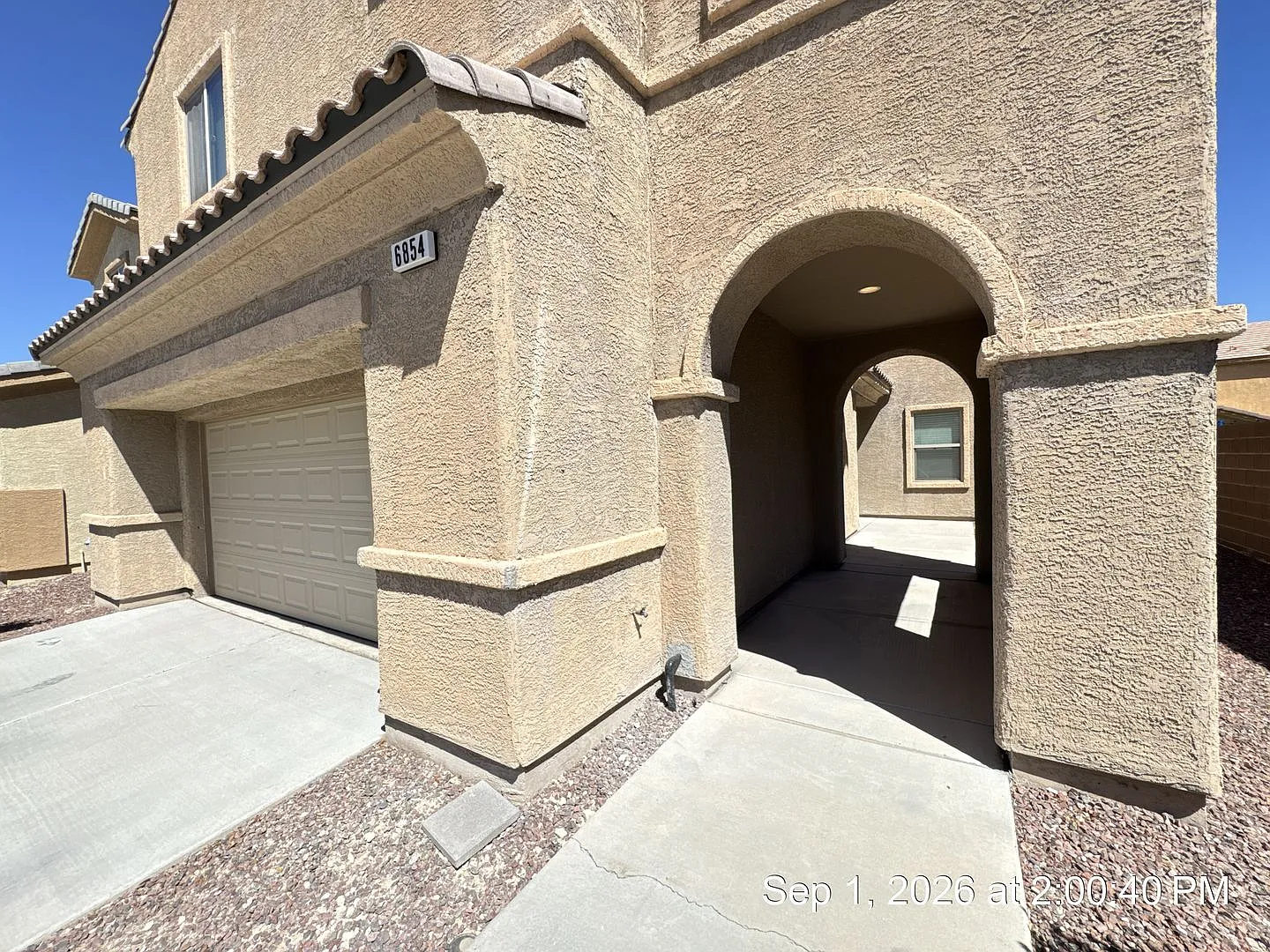 Beautiful Aliante Home with Huge Loft, New Carpet & Covered Patio — Photo 3