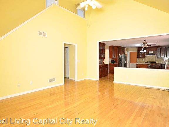3rd image of 4980 Cinnabar Dr