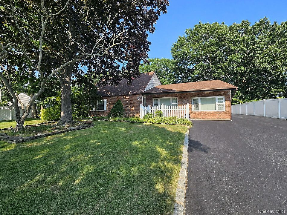 1st image of 60 Meyer Lane