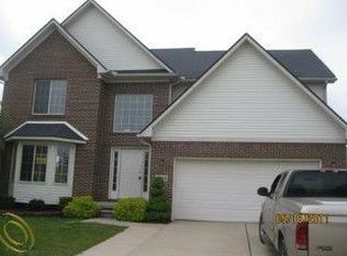 32714 Groat Blvd, Rockwood, MI 48173