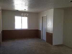3rd image of 8816 La Barranca Ave NE