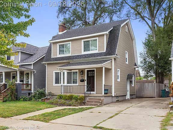 2nd image of 800 Jewell St