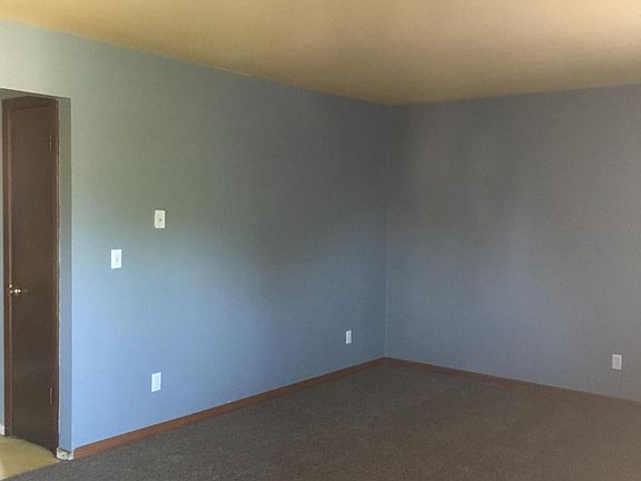 2nd image of 2818 Whitener St APT 5