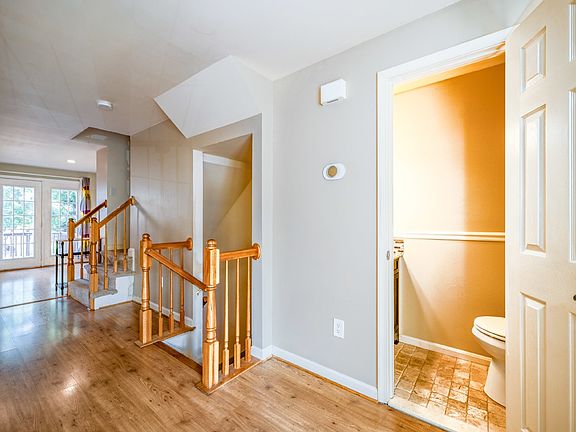 5th image of 7804 Colonial Springs Blvd