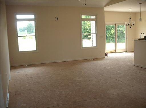 3rd image of 23956 Norwood Ct