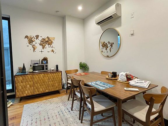 5th image of 242 Parkside Ave #4A