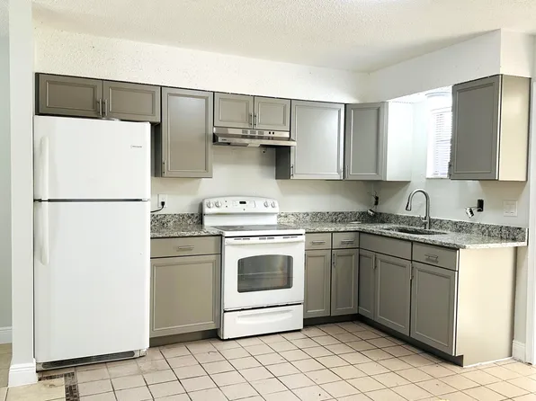 1372 Pierce St #1372, Clearwater, FL 33756