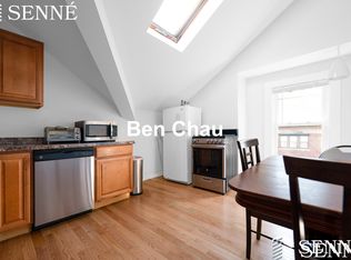 10 Trowbridge St APT 3B, Cambridge, MA 02138