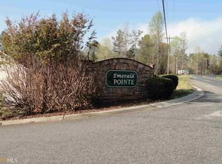 255 Emerald Pointe Dr, Carrollton, GA 30116