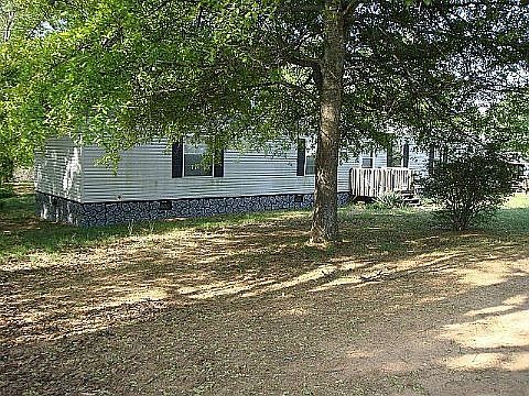 2nd image of 412 Fairview Rd