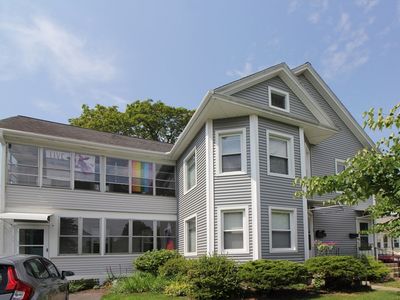 52 Elizabeth St, Northampton, MA, 01060