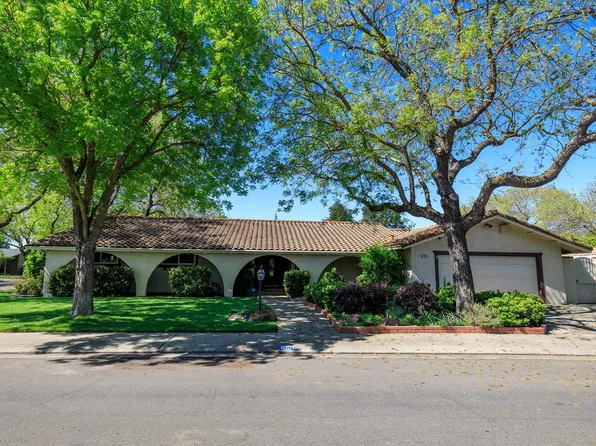 1001 Winsted Ln, Modesto, CA 95355