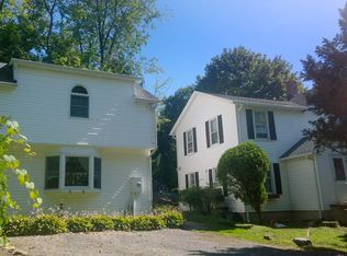 19 Henry St, Greenwich, CT 06830