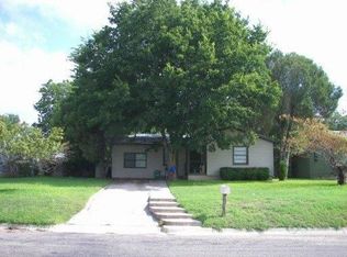 1 Acorn St, Lampasas, TX 76550