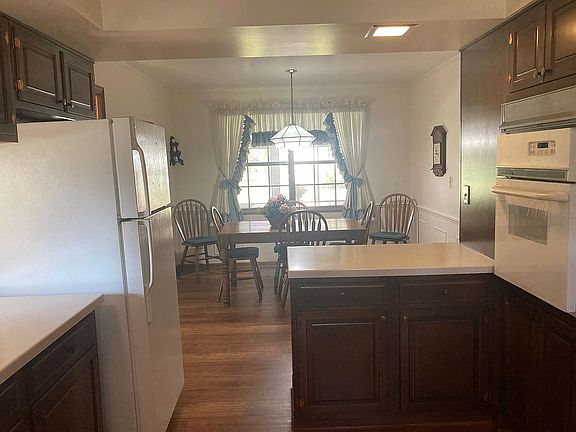 3rd image of 680 Olde Settler Pl