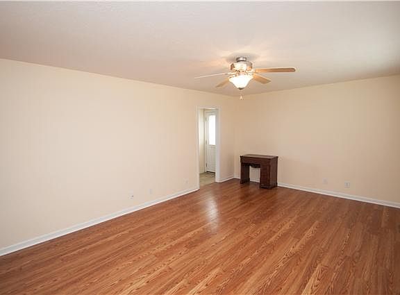2nd image of 1315 Jared Ray Dr