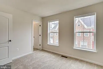612 Totten Pl NE — Photo 23