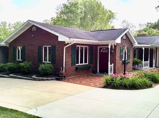 384 Cook Rd, Lucasville, OH 45648