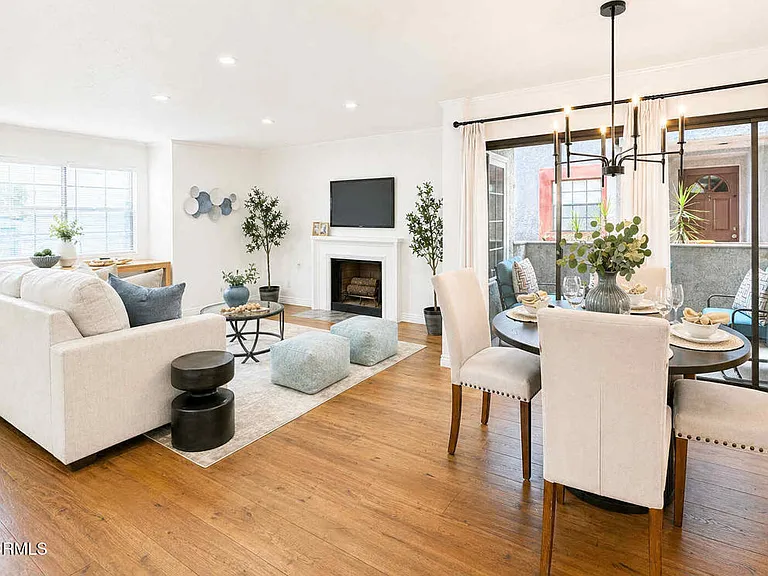 130 Monterey Rd #205 — Photo 3